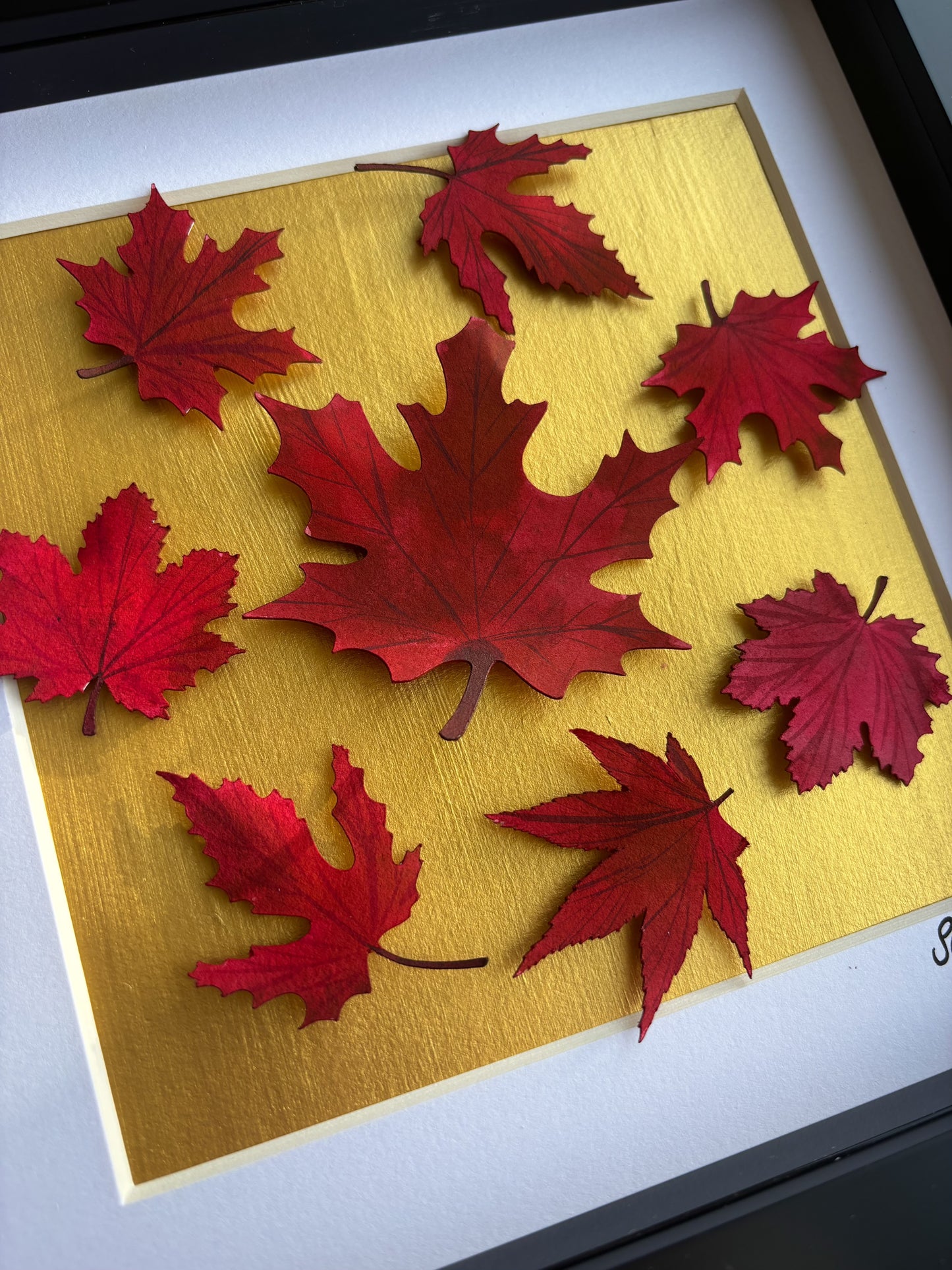 Autumnal Leaf on gold