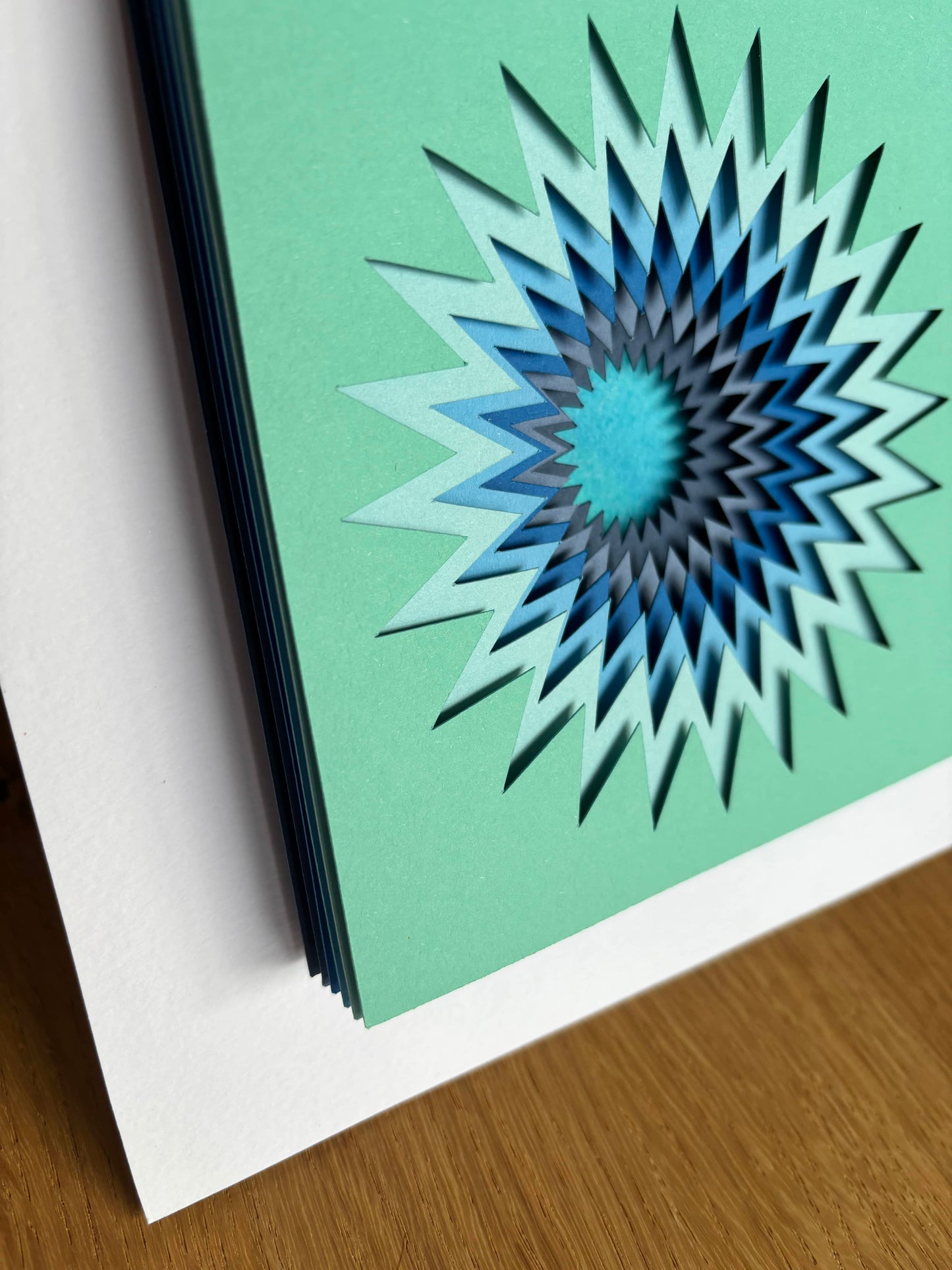 The Blue zigzag - Layered paper sculpture