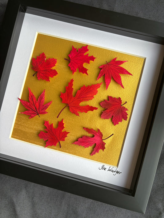 Autumnal Leaf on gold